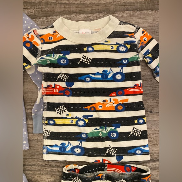 Bundle of 3T Long Sleeved Hanna Andersson Pajamas - Picture 7 of 7